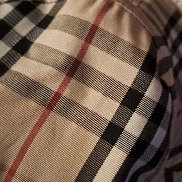 Burberry Checkered Bucket Hat - Picture 5 of 5